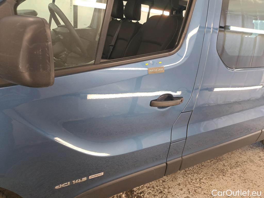  Renault  Trafic RENAULT  4p Combi Zen L2 Energy dCi 145 8 places #22