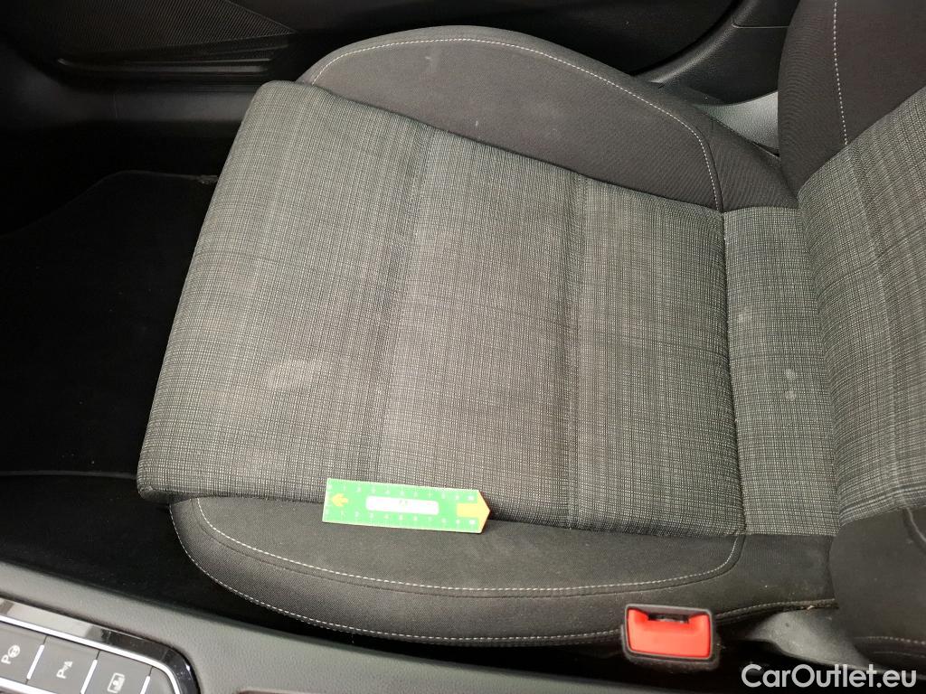  Volkswagen  Passat  Berline Business 2.0 TDI 120CV BVA7 E6d #40