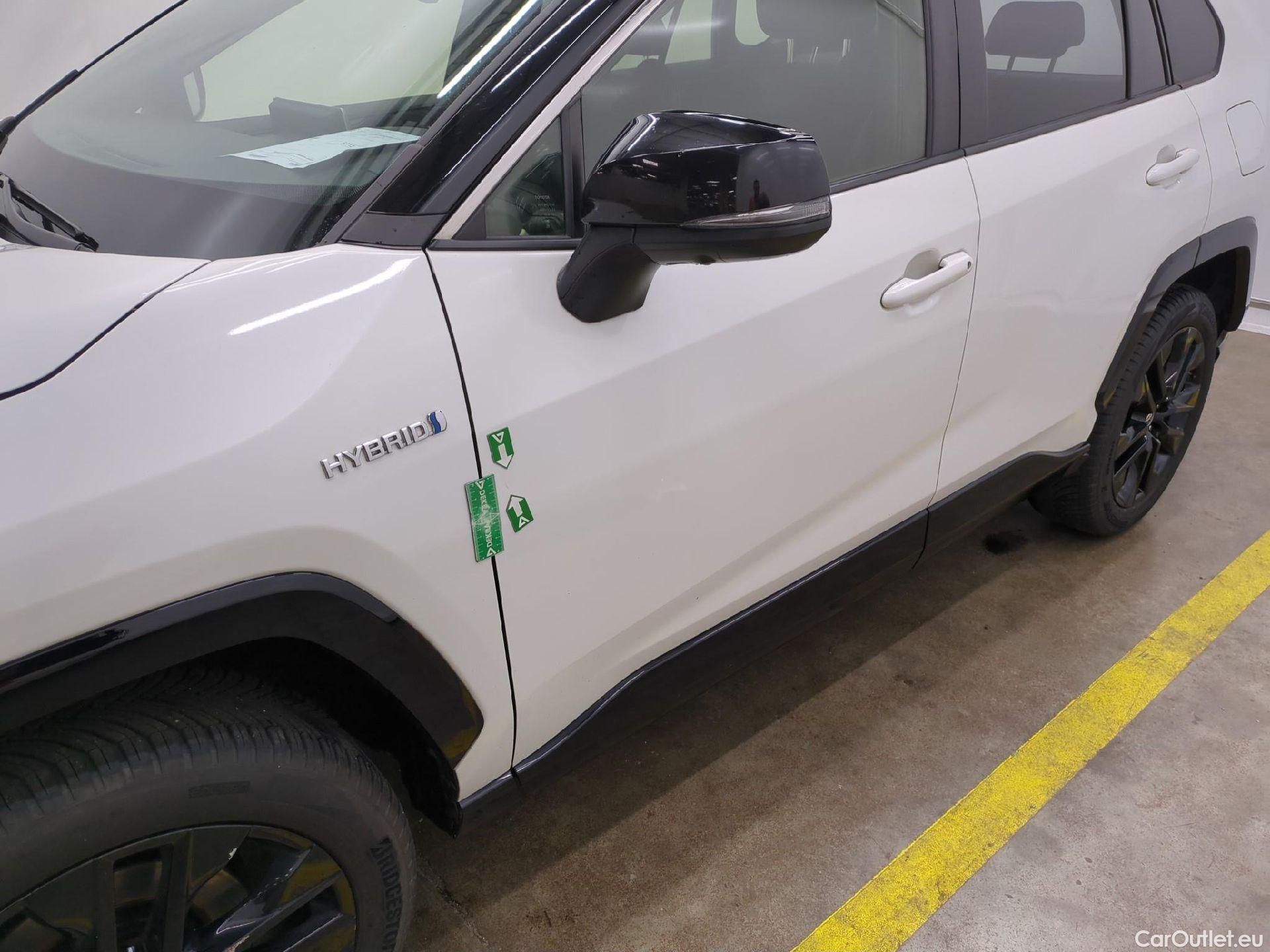  Toyota  RAV4 TOYOTA  Hybride / 2018 / 5P / SUV Hybride AWD 222ch Collection #9