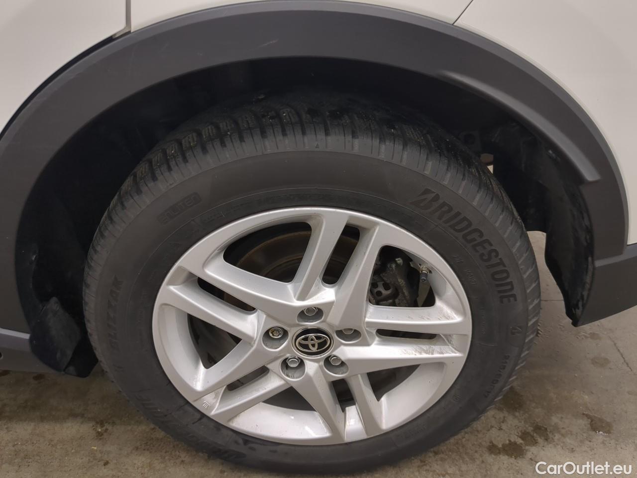  Toyota  C-HR TOYOTA  / 2016 / 5P / SUV 1.8 Hybride 122 Dynamic Business Stage A #2