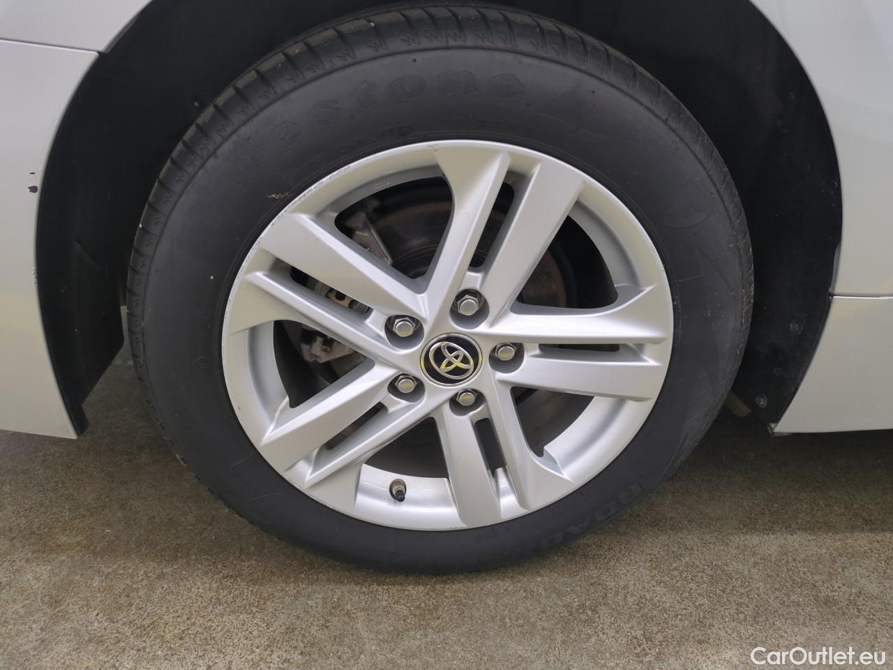  Land Rover  Discovery TOYOTA Corolla Touring Sports / 2018 / 5P / Break Hybride 180h Dynamic Business #2