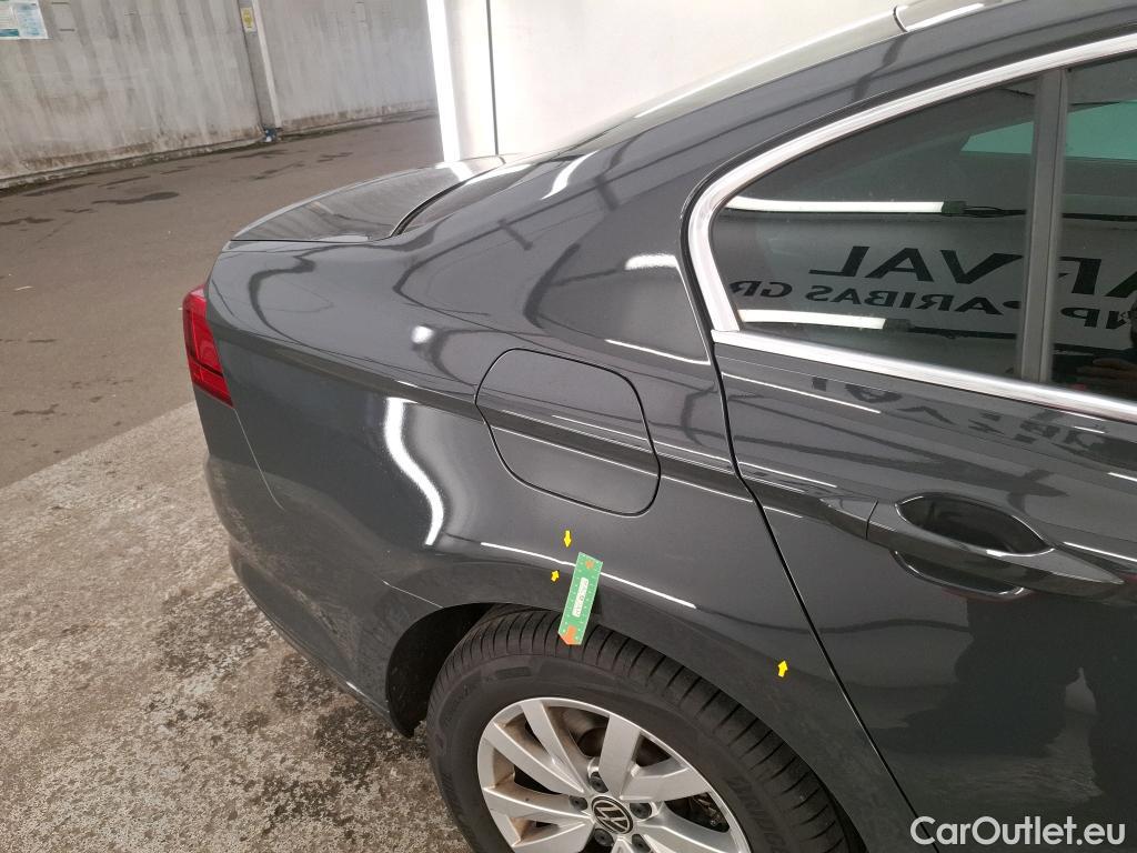  Volkswagen  Passat  Berline Business 2.0 TDI 120CV BVA7 E6d #26