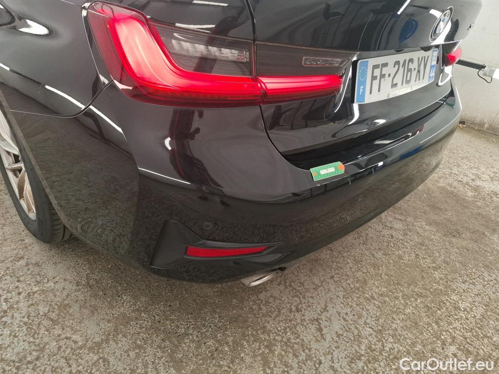  Bmw  Serie 3 BMW Série 3 Berline 4p Berline 320d 190ch Business Design BVA8 #9