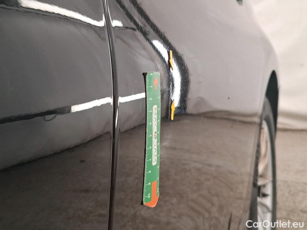  Bmw  Serie 3 BMW Série 3 Berline 4p Berline 320d 190ch Business Design BVA8 #12