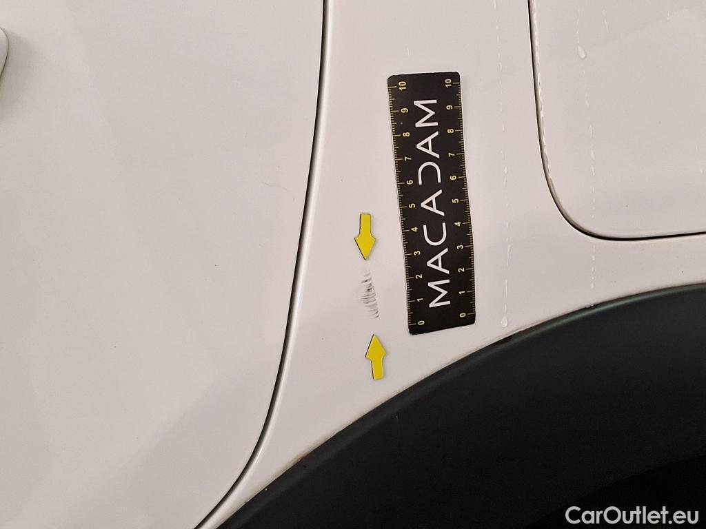  Citroen  C3  Shine 1.5 BlueHDI 100CV BVM6 E6d #7