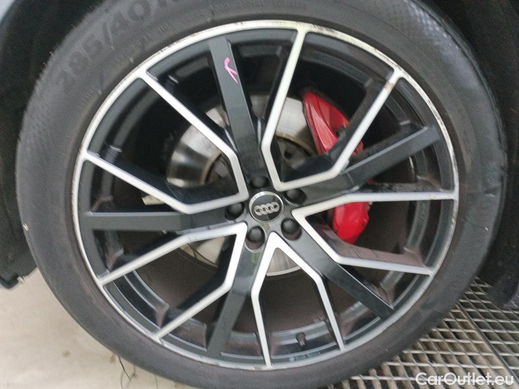  Audi  Q8  50 TDI quattro Black Edition TDI 285CV AT8 E6dT #1