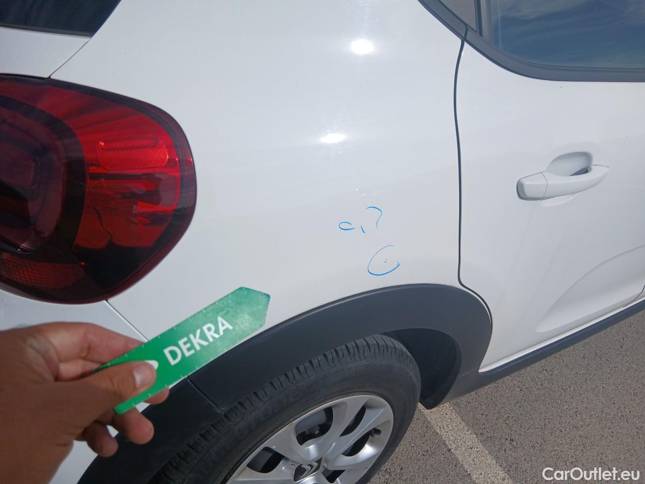  Citroen  C3  Live Pack 1.5 BlueHDi 100CV MT6 E6d #15