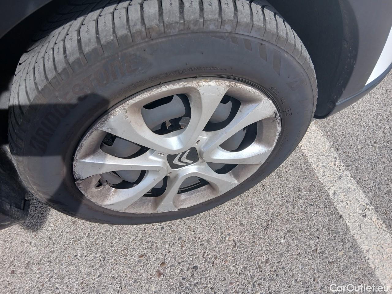  Citroen  C3  Live Pack 1.5 BlueHDi 100CV MT6 E6d #21