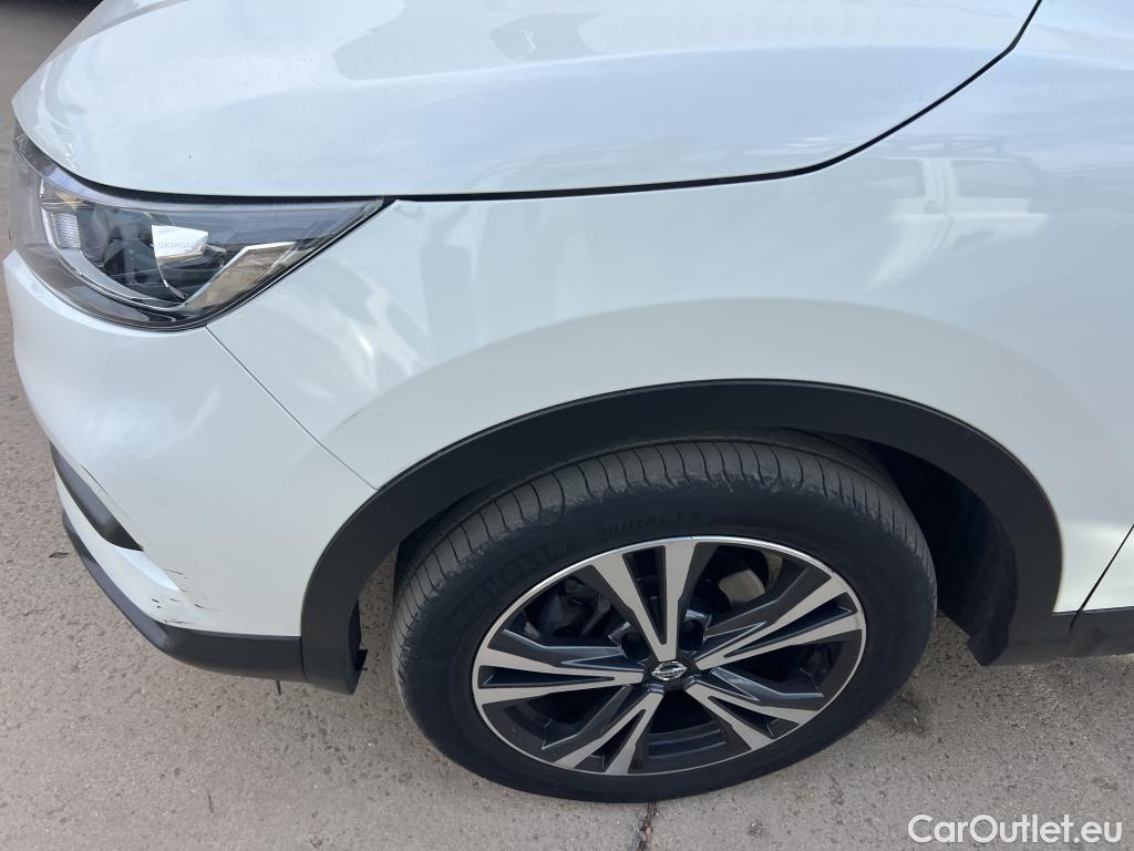  Nissan  Qashqai NISSAN  / 2017 / 5P / todoterreno dCi 85 kW (115 CV) E6D DCT N-STYLE #18