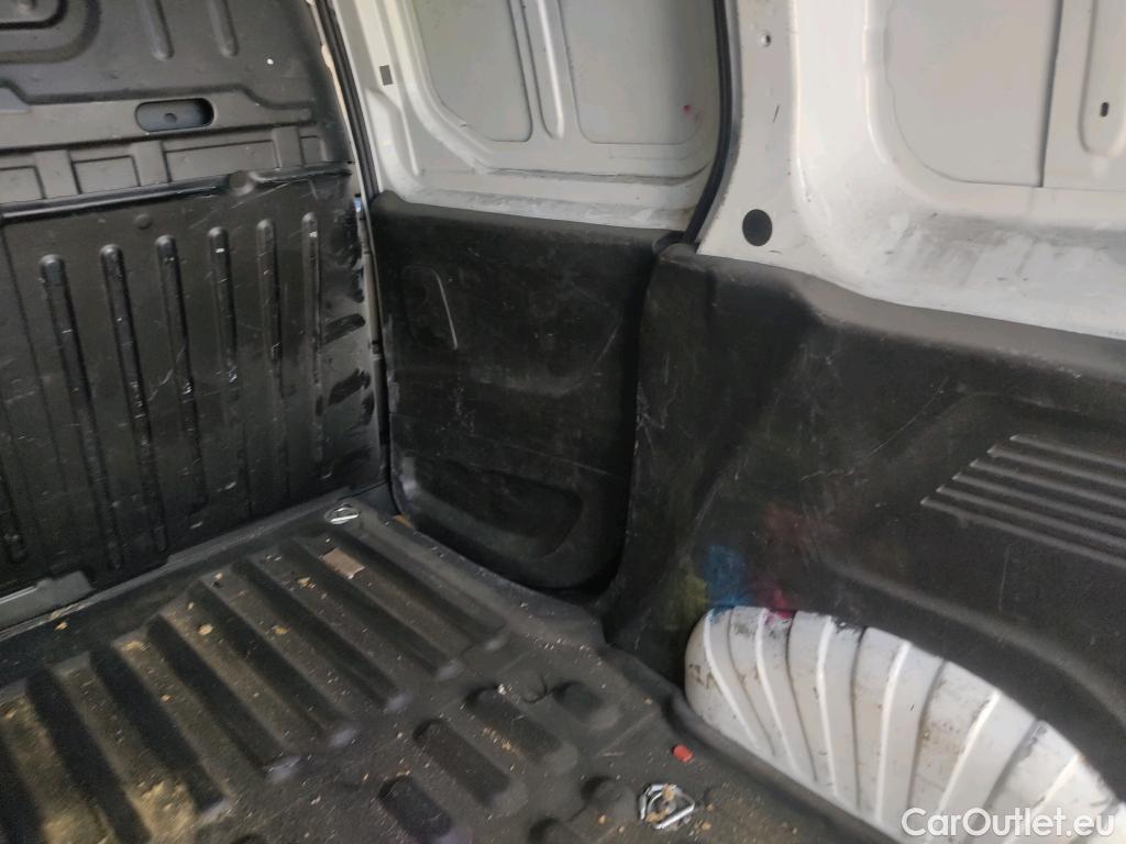 Citroen  Berlingo  Furgón Control M 1.5 100CV MT5 #19