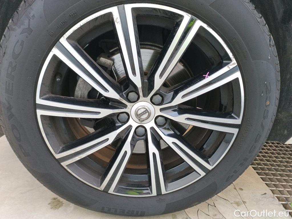  Volvo  XC60  Inscription AWD 2.0 D4 190CV AT8 E6dT #2