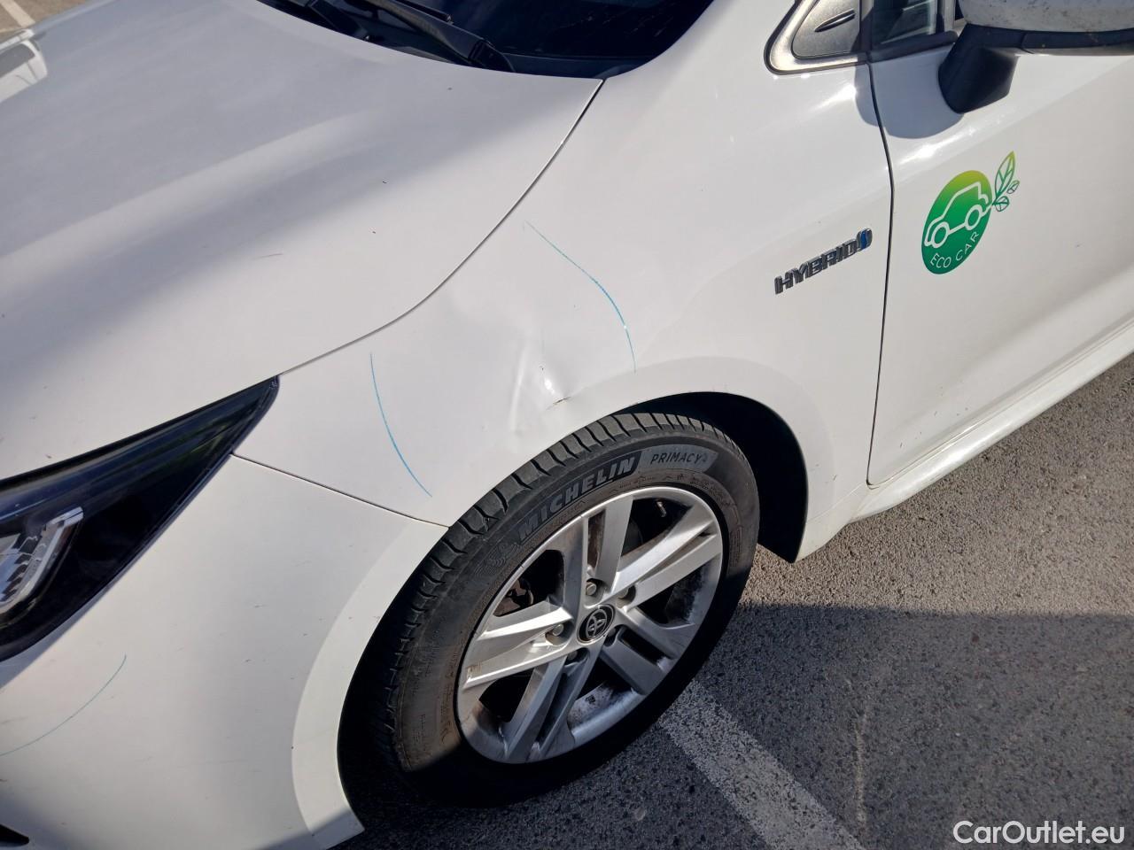  Toyota  Corolla TOYOTA  / 2019 / 5P / familiar 1.8 125H ACTIVE TECH E-CVT TOU SPORT #8