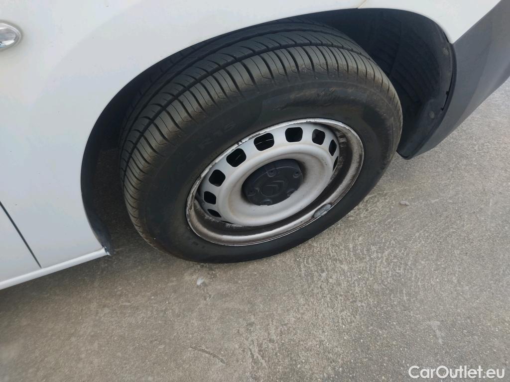  Citroen  Berlingo  Furgón Control M 1.5 100CV MT5 #34