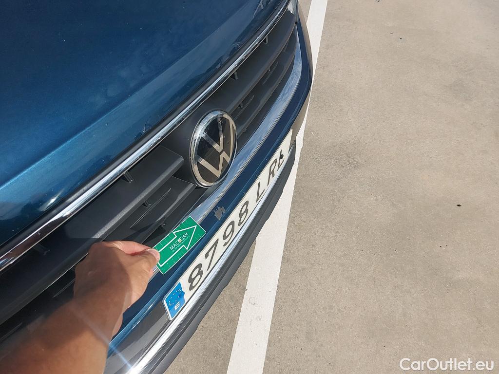  Volkswagen  Tiguan  Life 2.0 TDI 150CV AT7 E6d #15