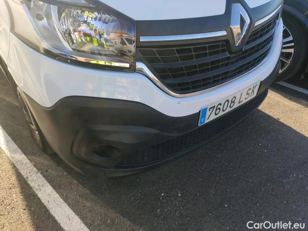  Renault  Trafic RENAULT  / 2019 / 4P / furgón Furgón 27 L1H1 Energy BluedCi 88 kW #34