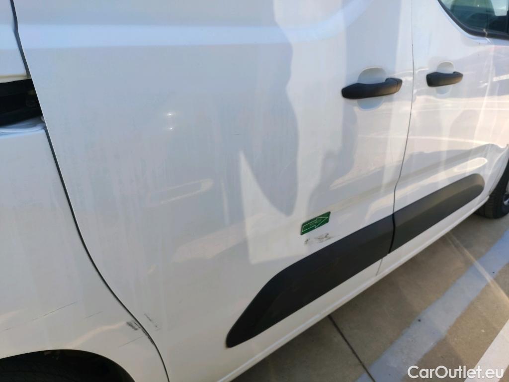  Opel  Combo  E Cargo Express 1.6 100CV MT5 E6 #17