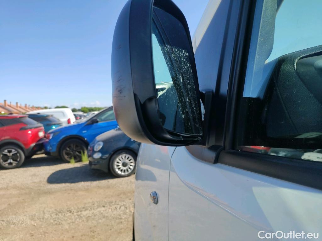  Citroen  Jumpy  Furgón Club M 2.0 BlueHDi 120CV MT6 E6dT #13