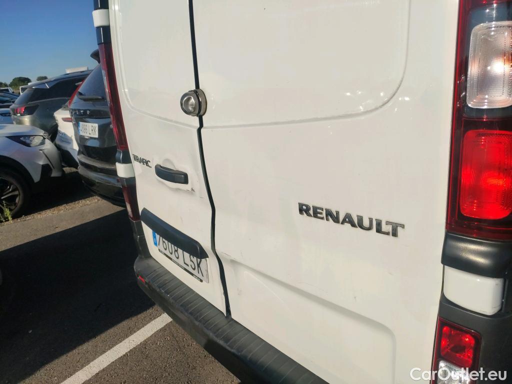  Renault  Trafic RENAULT  / 2019 / 4P / furgón Furgón 27 L1H1 Energy BluedCi 88 kW #28