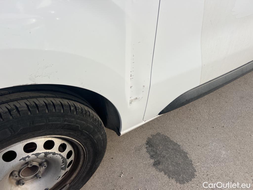  Toyota  Proace TOYOTA  / 2016 / 4P / furgón FU. MEDIO (L1) 2.0D 90kW COMFORT CARGA + #7
