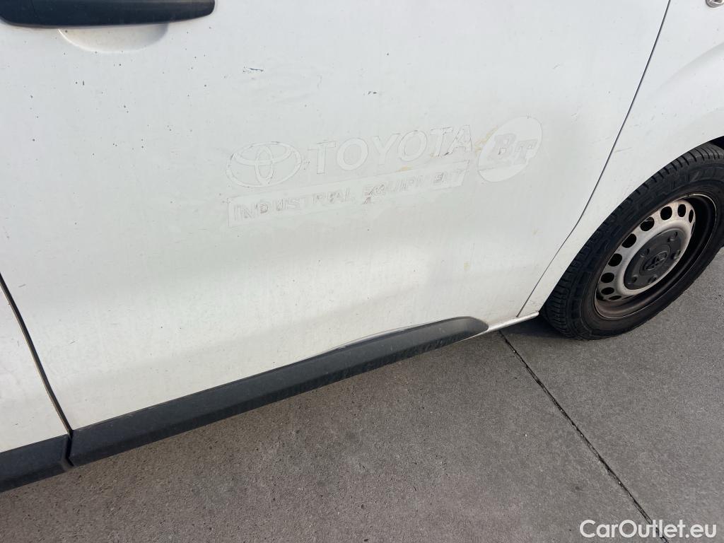  Toyota  Proace TOYOTA  / 2016 / 4P / furgón FU. MEDIO (L1) 2.0D 90kW COMFORT CARGA + #5