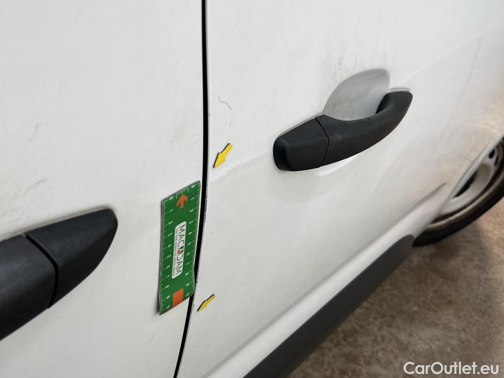  Citroen  Berlingo  Fourgon Driver XL 950 1.5 BlueHDi 130CV BVA8 E6dT #21