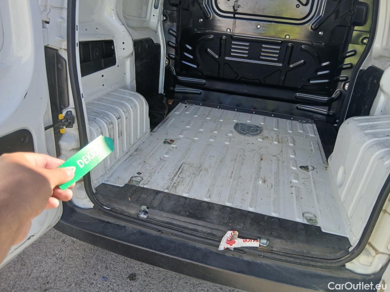  Fiat  Fiorino III  SX Cargo 1.3 Multijet 95CV MT5 E6 #2