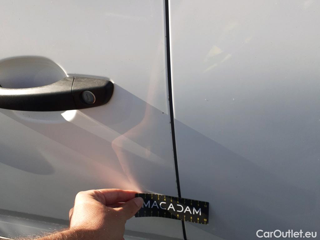  Peugeot  Partner PEUGEOT  / 2018 / 4P / furgón derivado de turismo Premium Standard 600kg BlueHDi 73kW #3