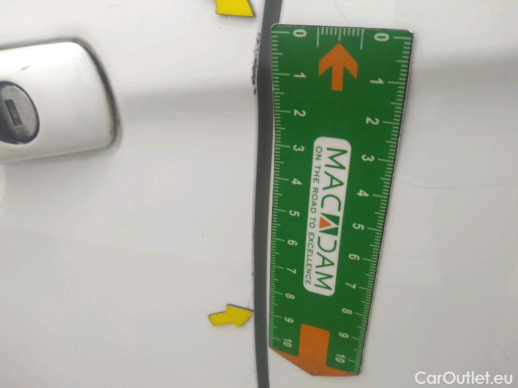  Citroen  C3  Societe Confort 1.6 BlueHDI 75CV BVM5 E6 #31