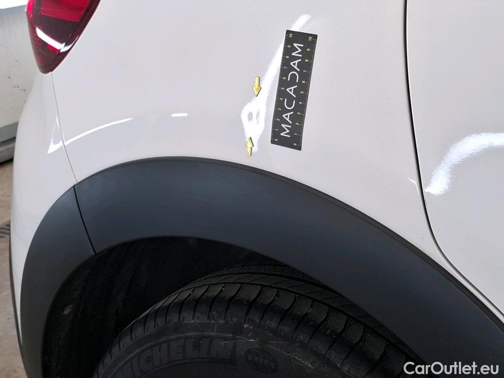  Citroen  C3  Société Feel 1.2 PureTech 80CV BVM5 E6d #2