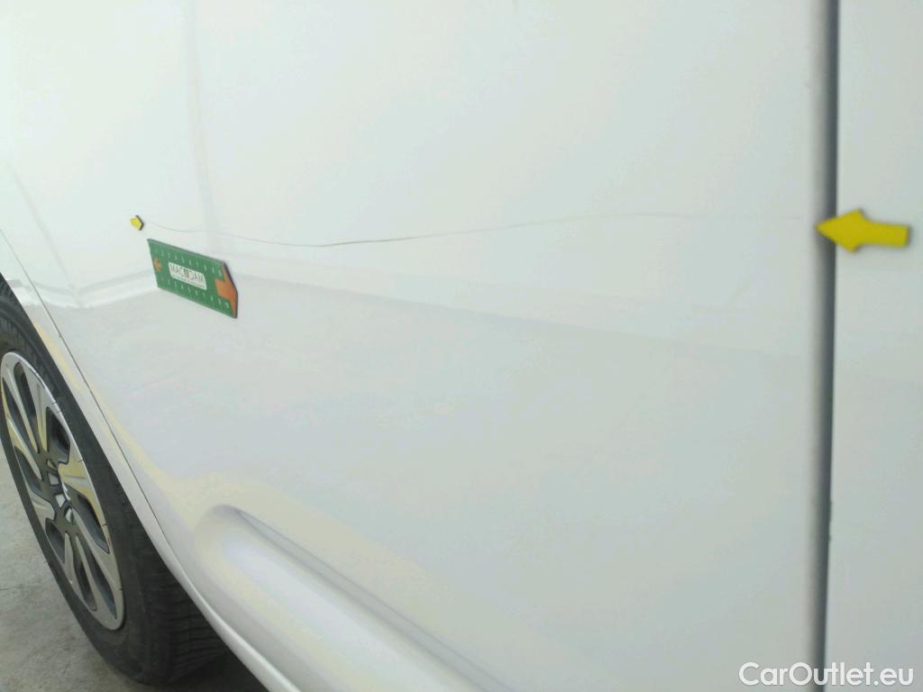  Citroen  C3  Societe Confort 1.6 BlueHDI 75CV BVM5 E6 #3