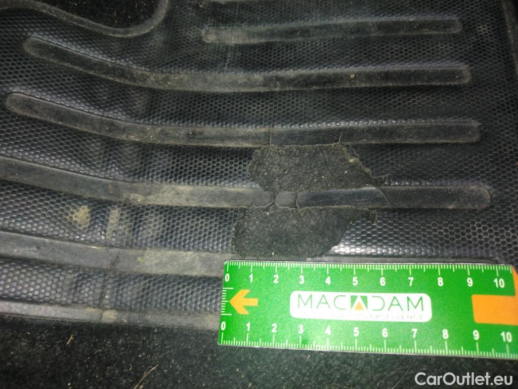  Citroen  C3  Societe Confort 1.6 BlueHDI 75CV BVM5 E6 #27