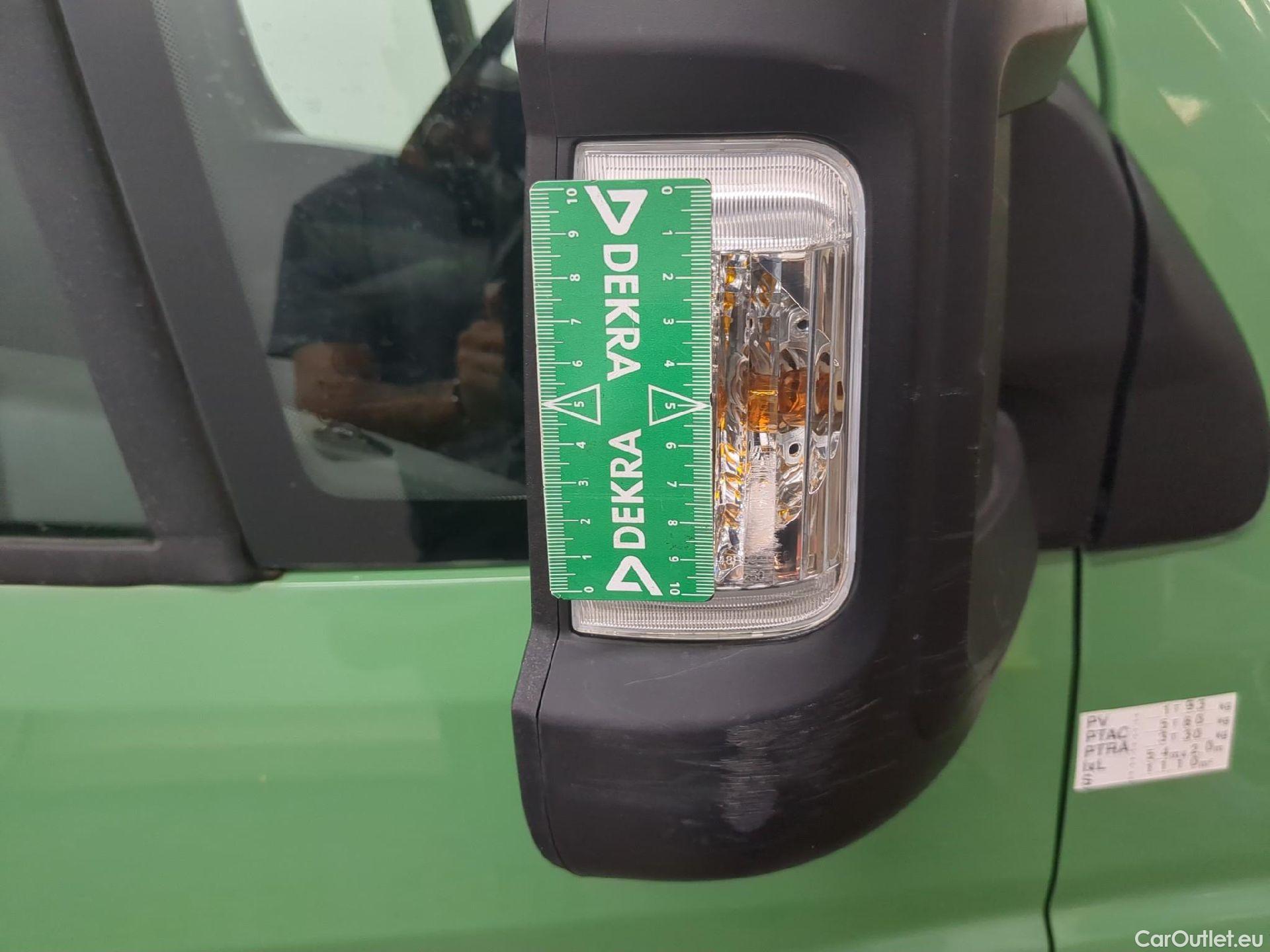  Citroen  Jumper CITROEN  VU 4p Fourgon 33 L2H2 BlueHDi 130 BVM6 Club #80