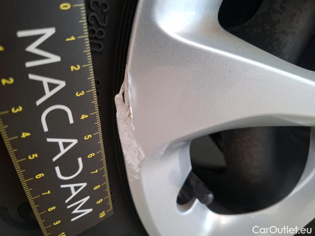  Citroen  C3  Société Feel 1.2 PureTech 80CV BVM5 E6d #6