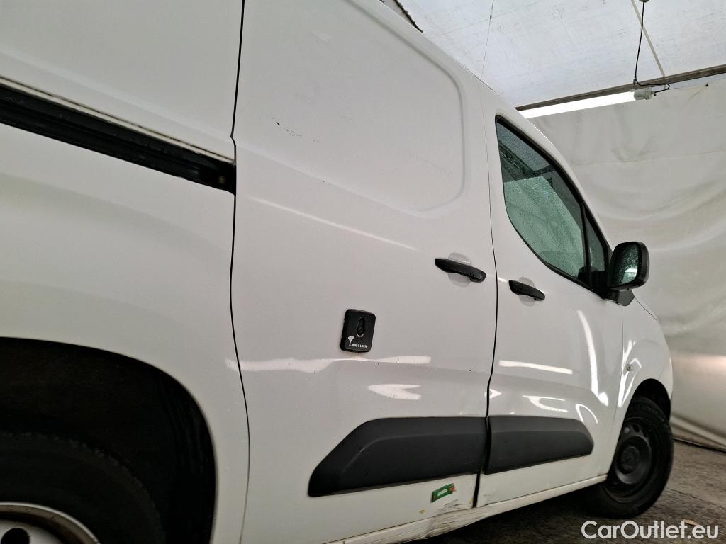  Citroen  Berlingo  Fourgon Driver M 1000 1.5 BlueHDi 100CV BVM5 E6dT #19