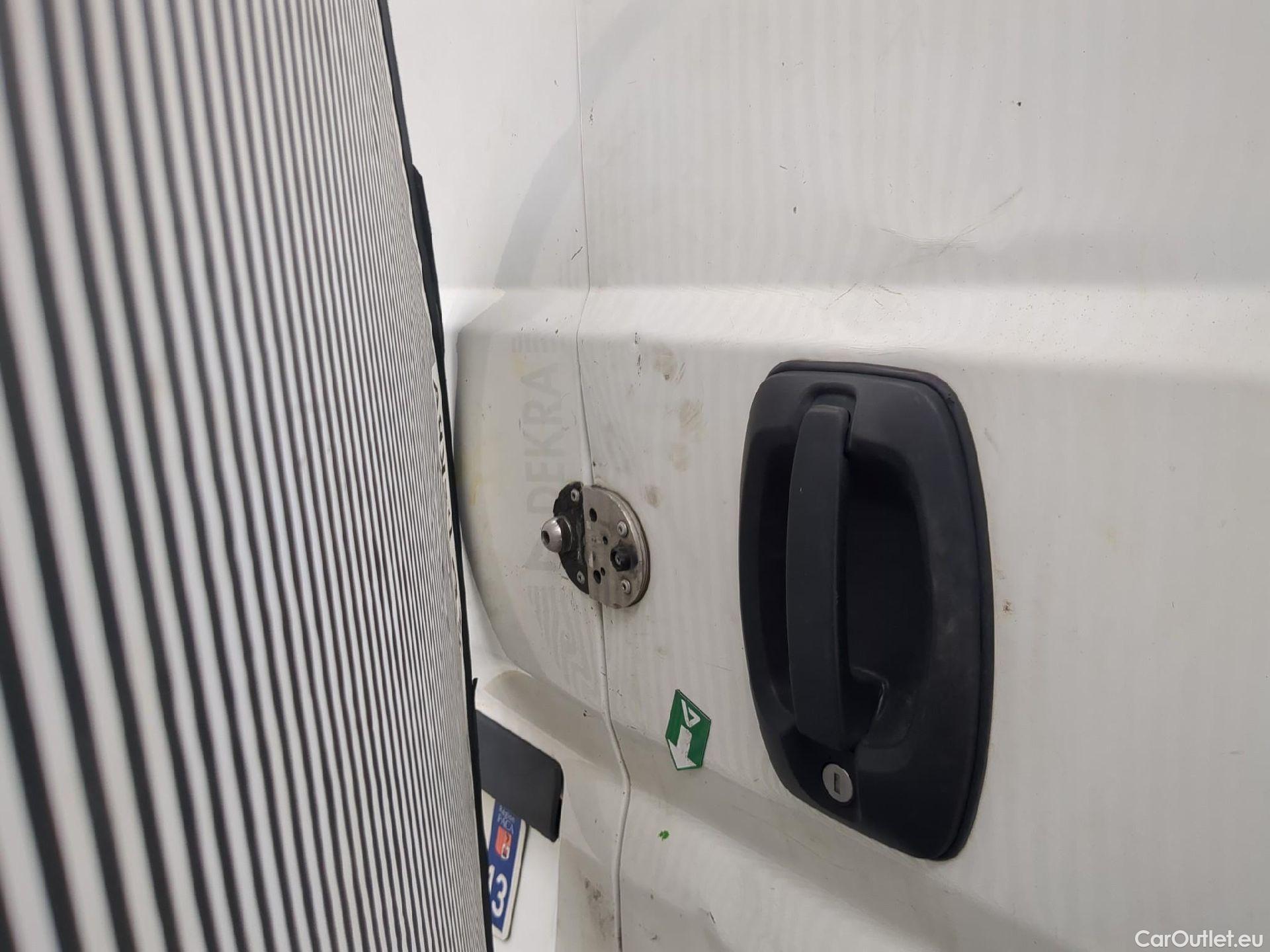  Citroen  Jumper CITROEN  CA VU 4p Fourgon 35 L4H2 HDI 130 Cab. Approfondie Confort #140
