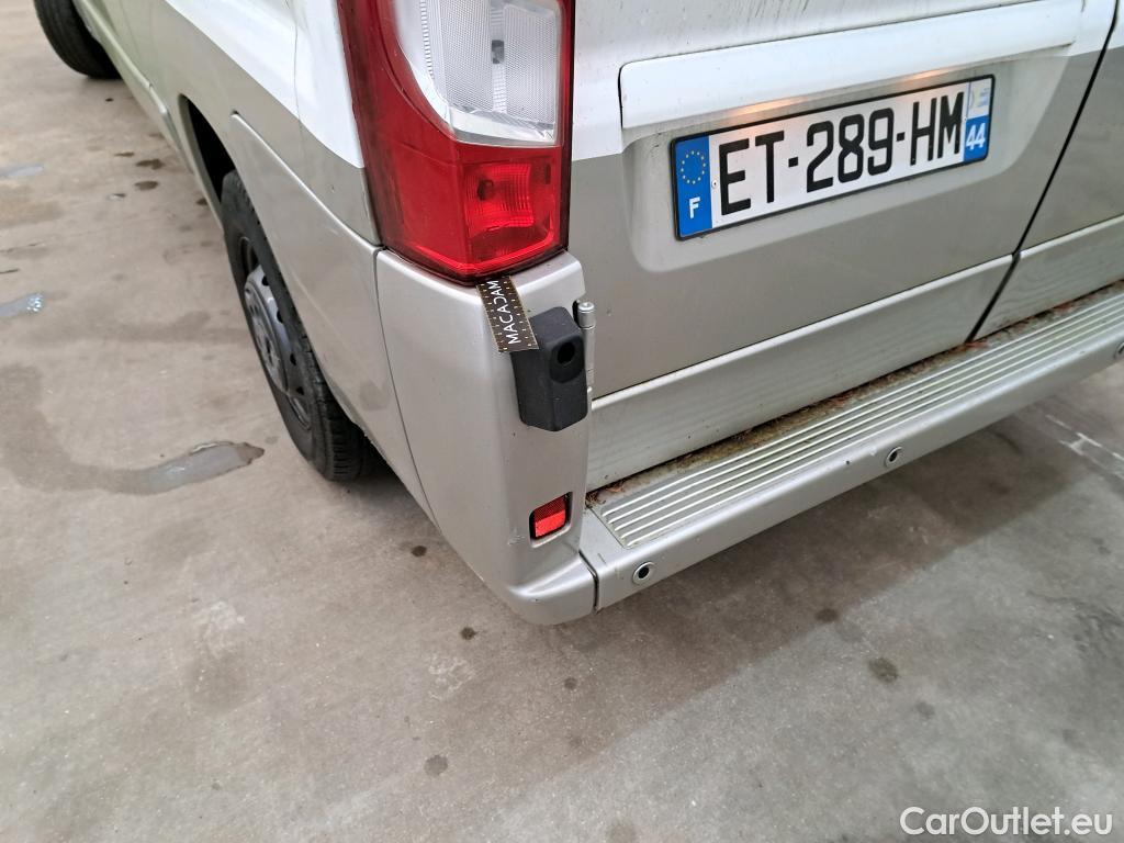  Citroen  Jumper CITROEN - VU 4p VNA 35 L2H2 BlueHDi 110 BVM6 Clubfourgon tôlé #77