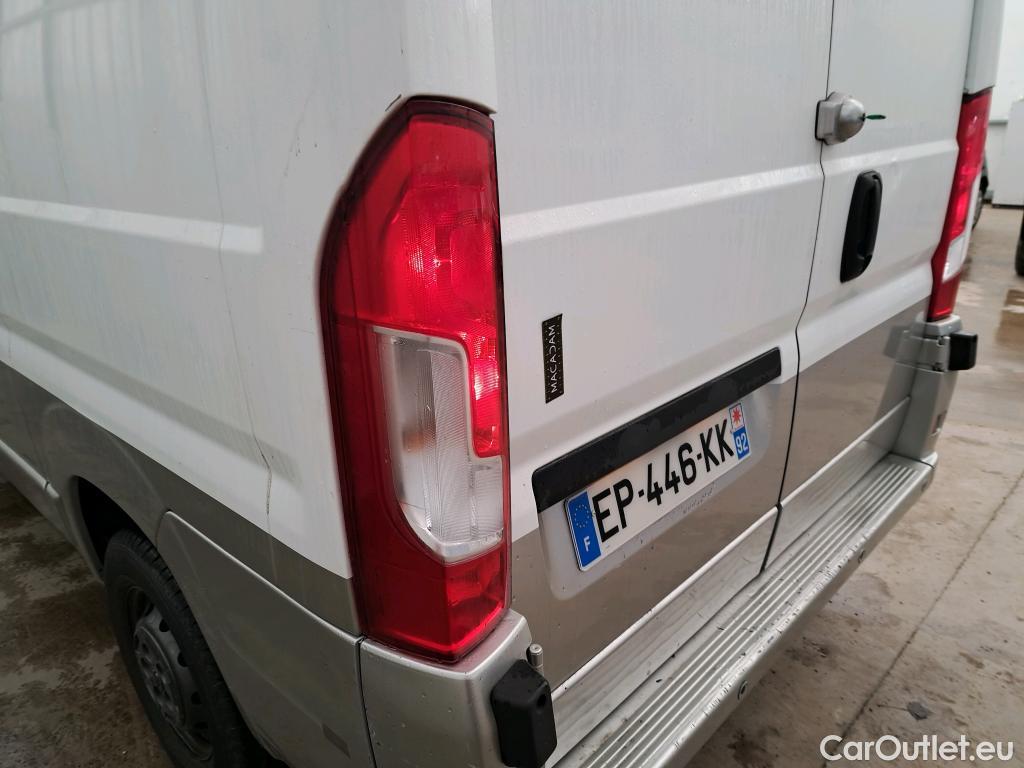  Peugeot  Boxer PEUGEOT  VU 4p VNA 2.0 BLUEHDI 110 PREMIUM 333 L1H2 fourgon tôlé #33