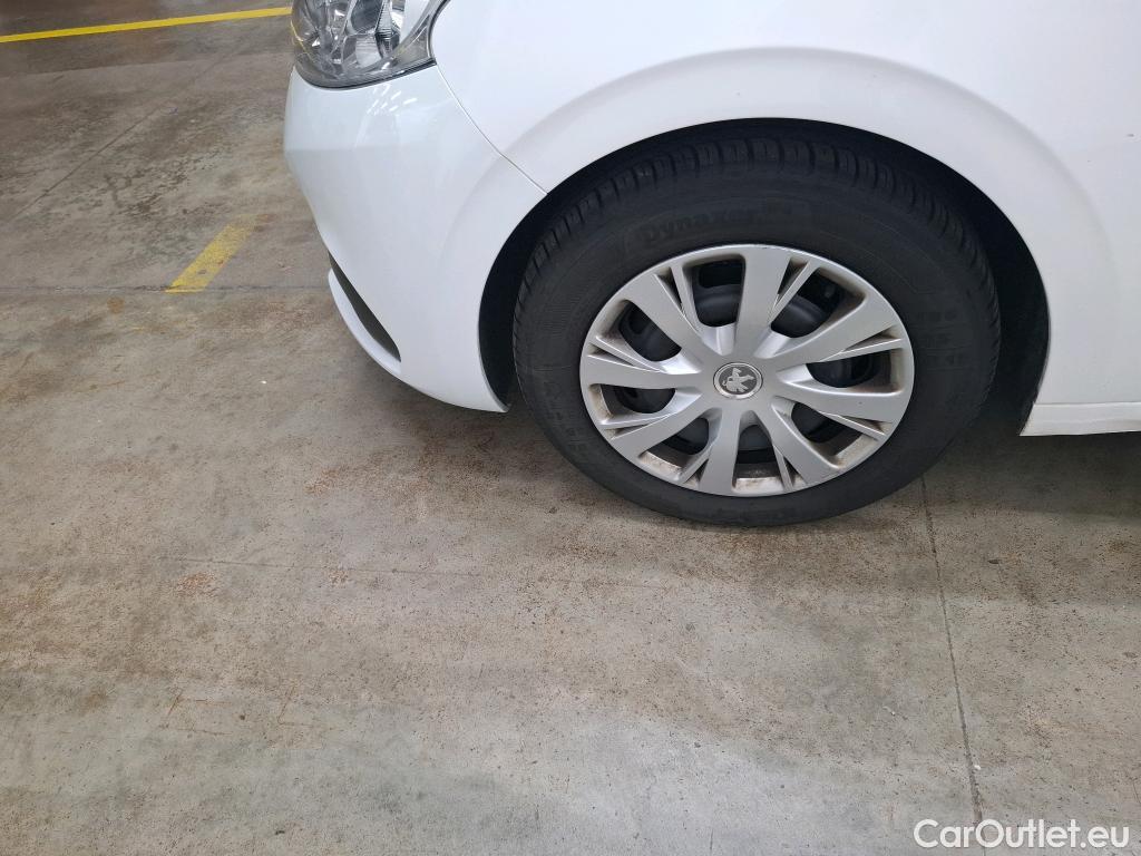  Peugeot  208  Affaire Premium Pack 1.5 HDi 100CV BVM5 E6dT #26