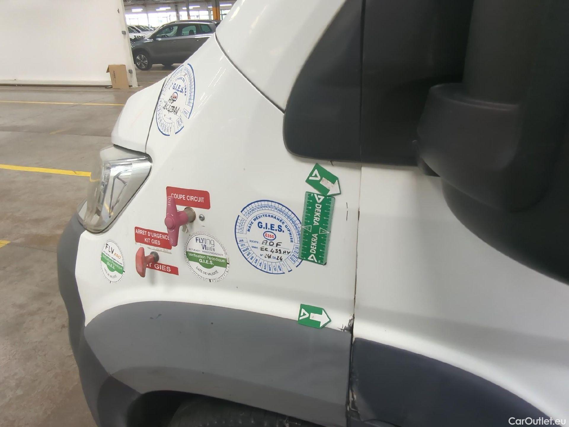  Citroen  Jumper CITROEN  CA VU 4p Fourgon 35 L4H2 HDI 130 Cab. Approfondie Confort #95