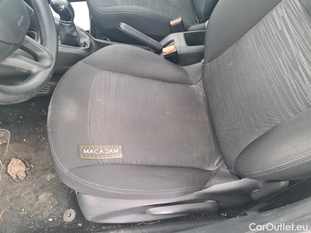 Peugeot  208  Affaire Premium Pack 1.2 80CV BVM5 E6dT #18