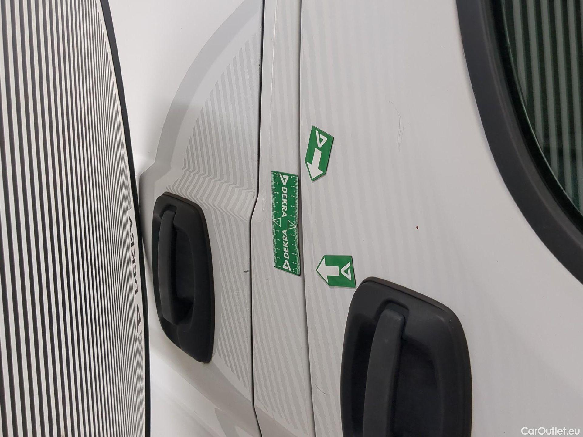  Fiat  Ducato FIAT  / 2014 / 4P / Fourgon tôlé Maxi 3.5 XL H2 2.3 Mjet 140 Pack Pro Nav #17