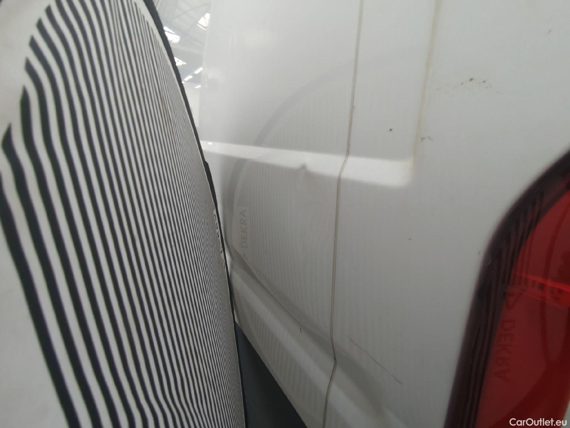  Citroen  Jumper CITROEN  CA VU 4p Fourgon 35 L4H2 HDI 130 Cab. Approfondie Confort #119