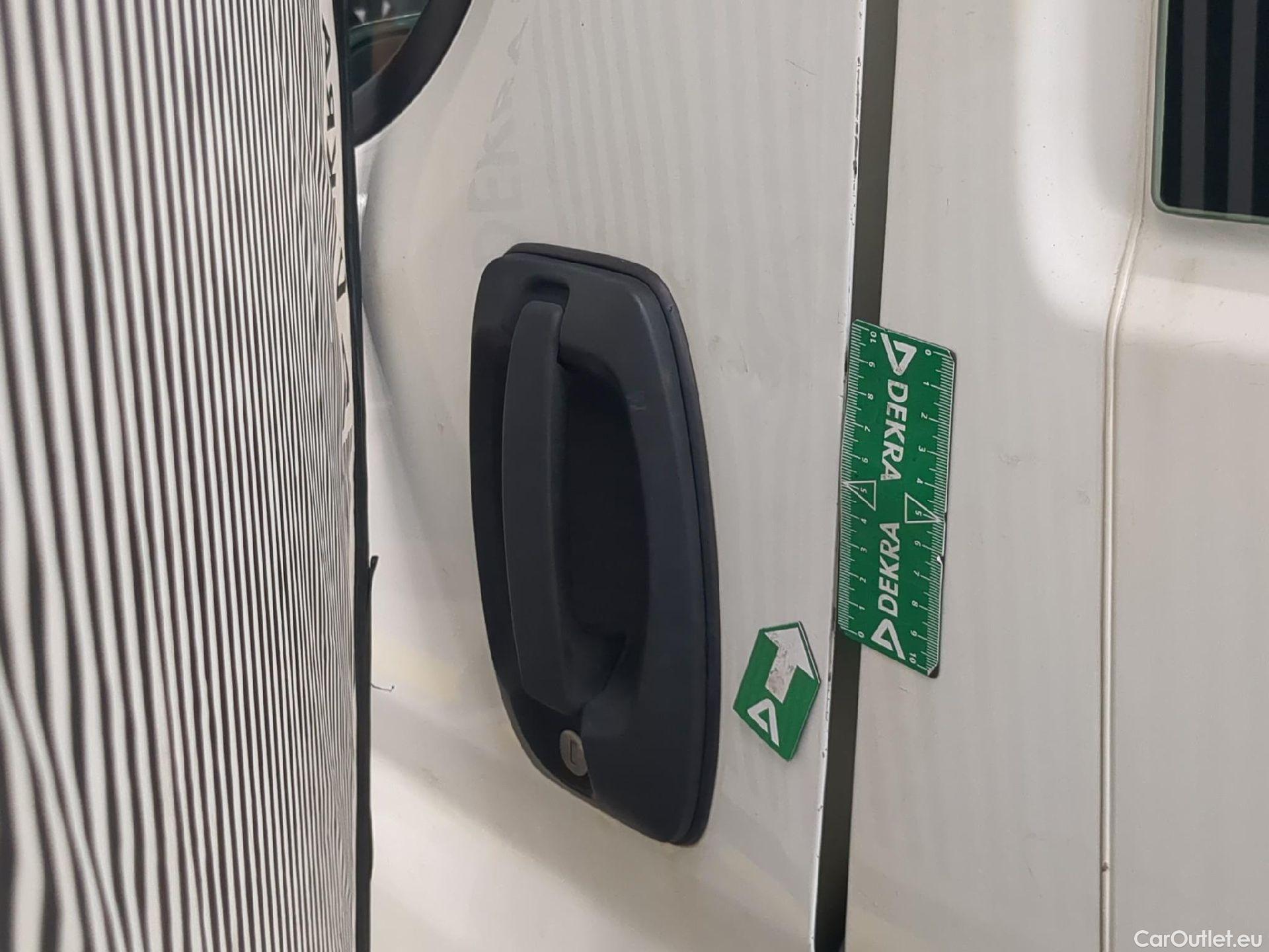  Citroen  Jumper CITROEN  CA VU 4p Fourgon 35 L4H2 HDI 130 Cab. Approfondie Confort #100
