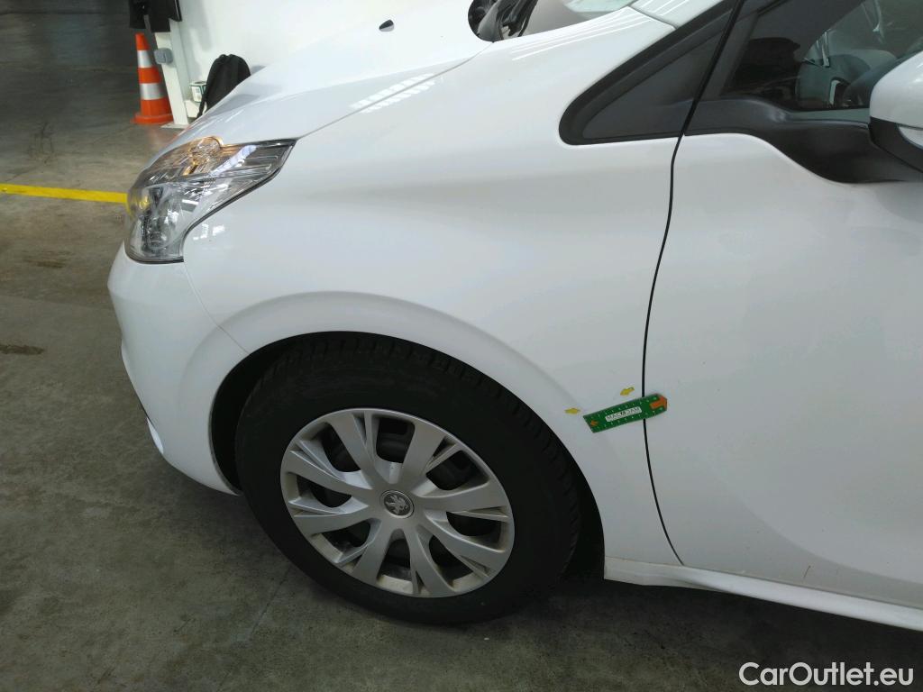  Peugeot  208  Affaire Premium Pack 1.5 HDi 100CV BVM5 E6dT #13