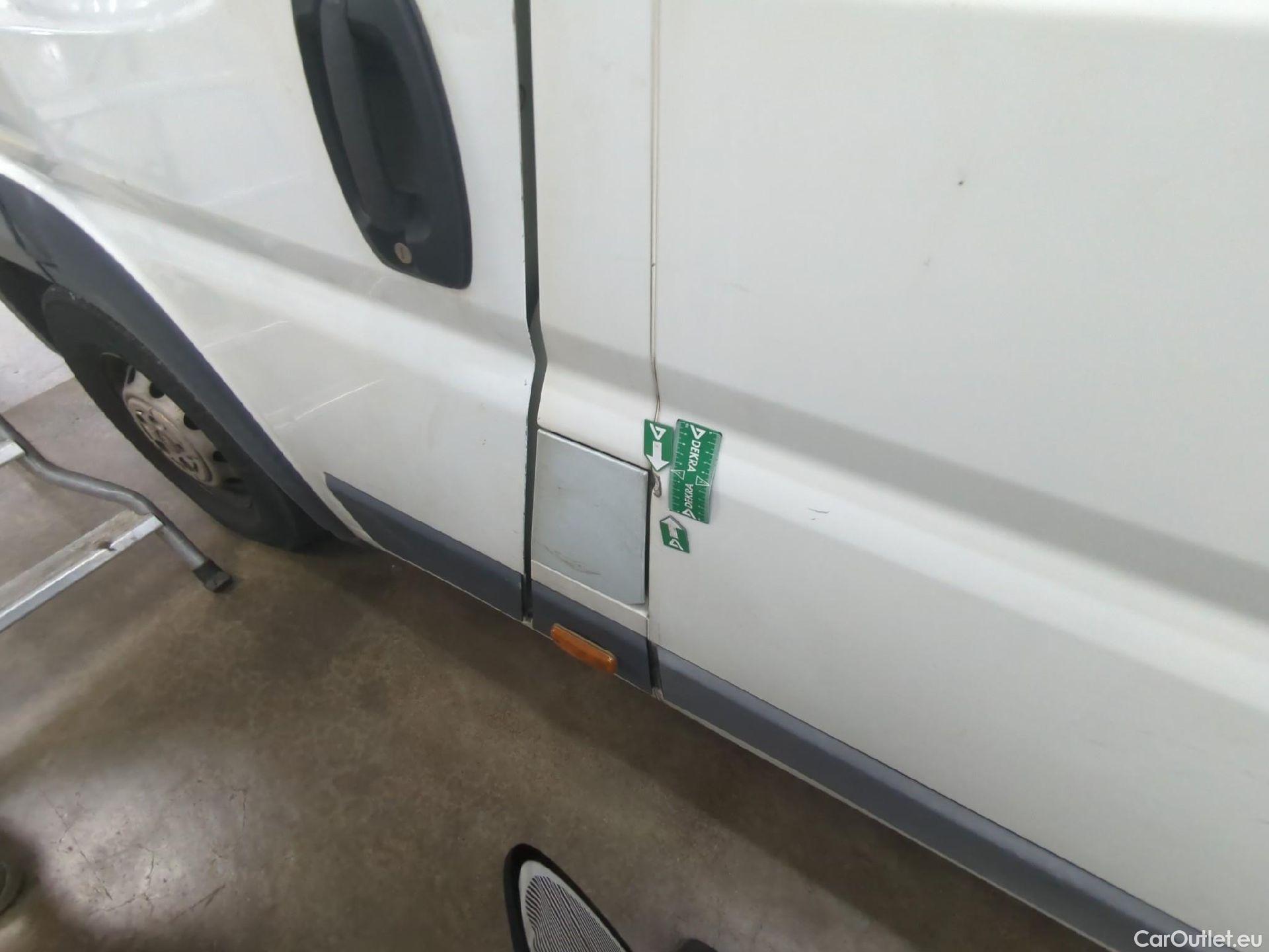  Citroen  Jumper CITROEN  CA VU 4p Fourgon 35 L4H2 HDI 130 Cab. Approfondie Confort #112