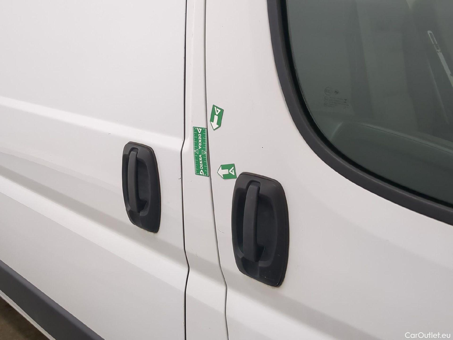  Fiat  Ducato FIAT  / 2014 / 4P / Fourgon tôlé Maxi 3.5 XL H2 2.3 Mjet 140 Pack Pro Nav #19