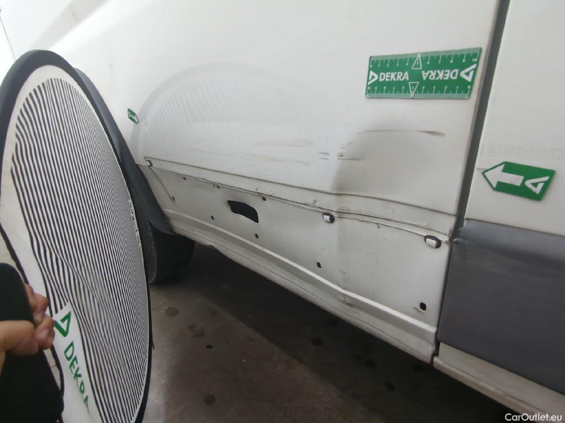  Citroen  Jumper CITROEN  CA VU 4p Fourgon 35 L4H2 HDI 130 Cab. Approfondie Confort #51