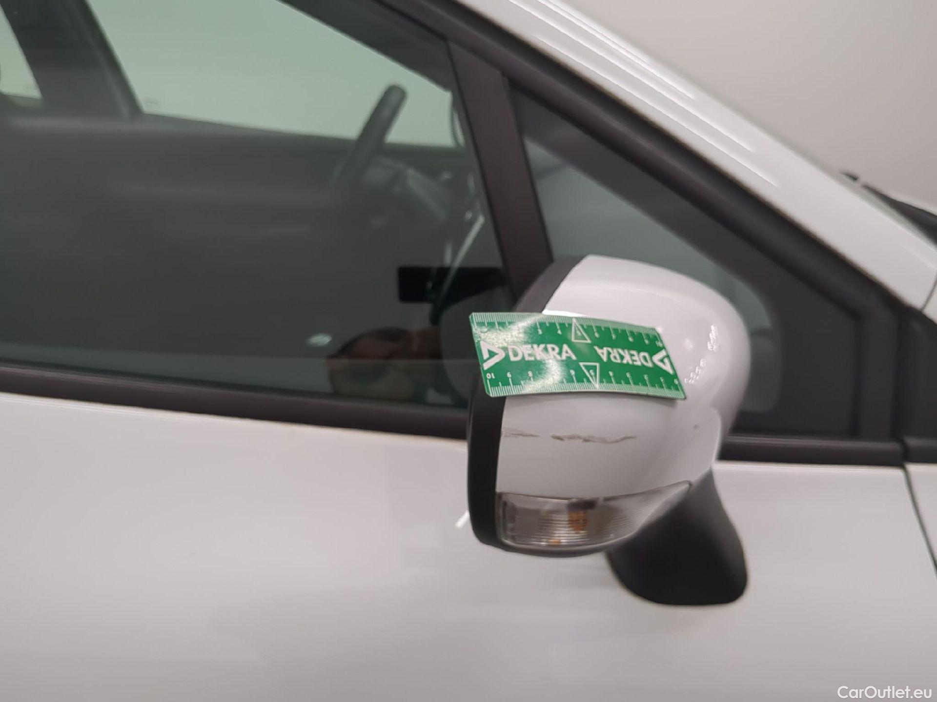  Renault  Clio RENAULT  Société / 2016 / 5P / Berline Air Medianav dCi 75 #28