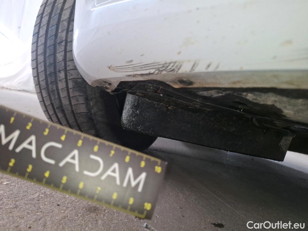  Renault  Clio  V Société Air Nav 1.5 dCi 85CV BVM6 E6dT #17