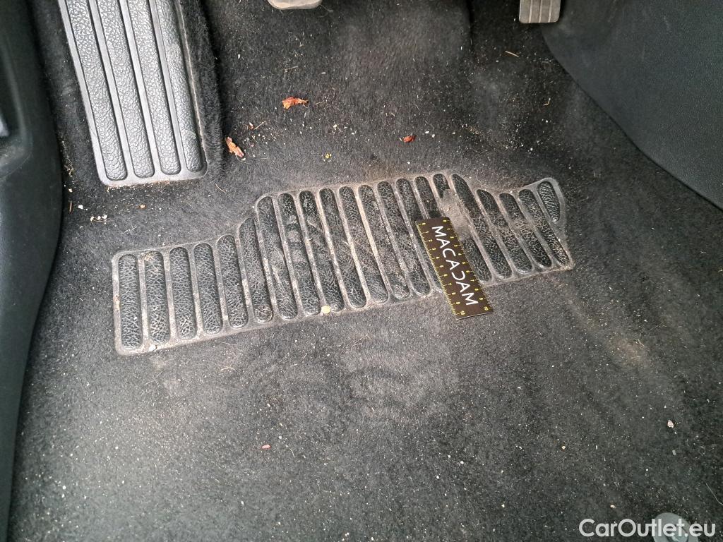  Renault  Clio  Société VU 5p Berline Air dCi 75 / TRANSFO VP VF #14